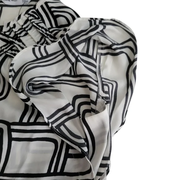 NWT Women's Nine West White/Black Short Sleeve V-Neck Blouse - XS - Picture 5 of 5
